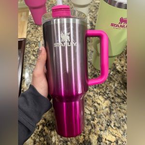 Stanley Cup in ombré pink